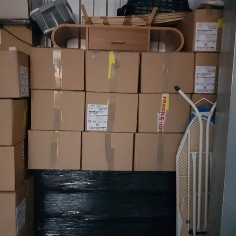 this is a pic of packed boxes