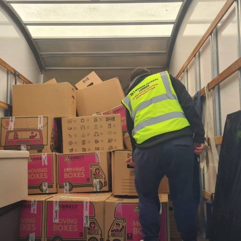 Why Smart Londoners Trust Professional Packing Services