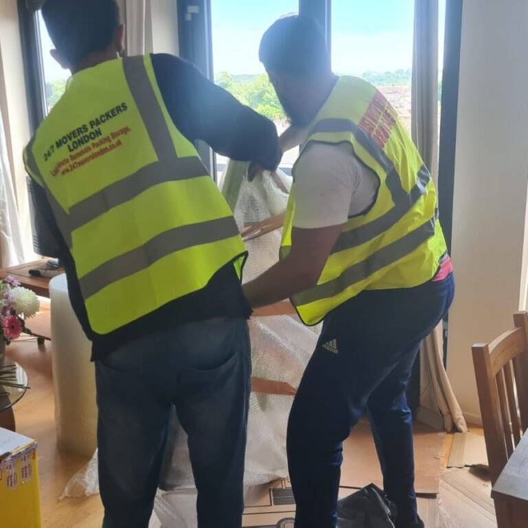 ✨ Your Move, Elevated – Premium Removal Services in Central London