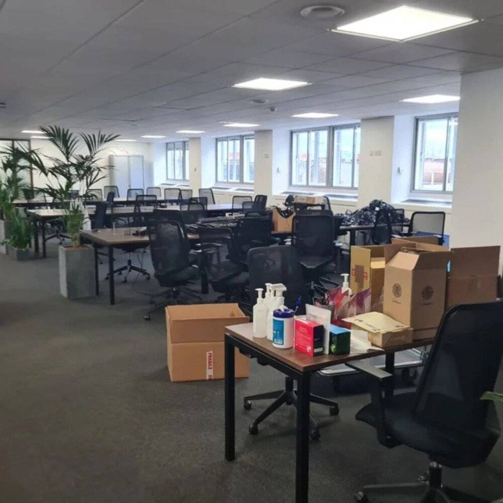 🧼 No Mess, No Stress: How Professional Packing Services Protect Your Belongings