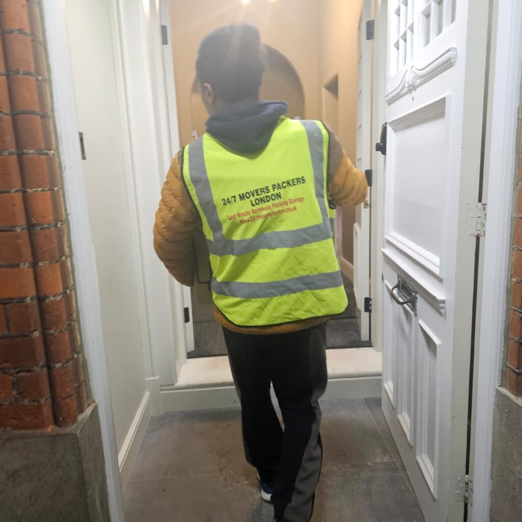 Furniture disposal London 24/7